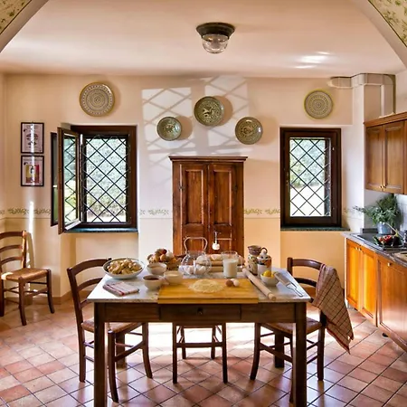 Historic Among Olive Trees Near بيت للعطل *