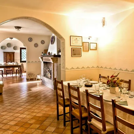 Historic Among Olive Trees Near Assisi Ferienhaus Assisi