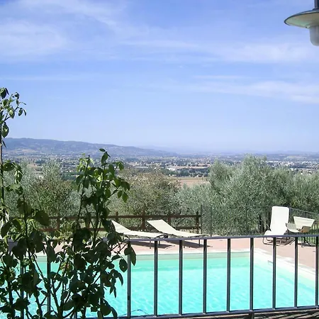 بيت للعطل Historic Among Olive Trees Near